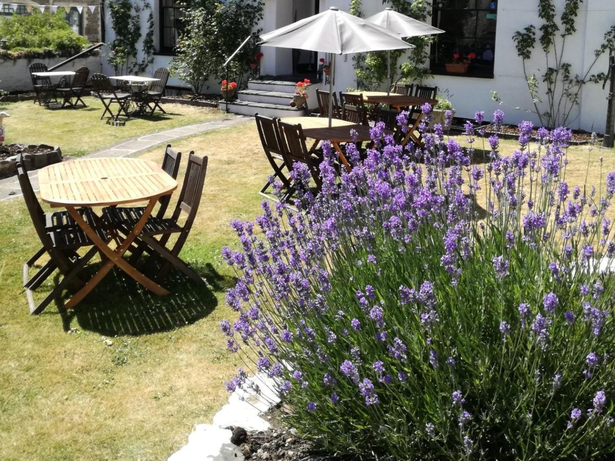 St Vincent Guest House Линтън Екстериор снимка