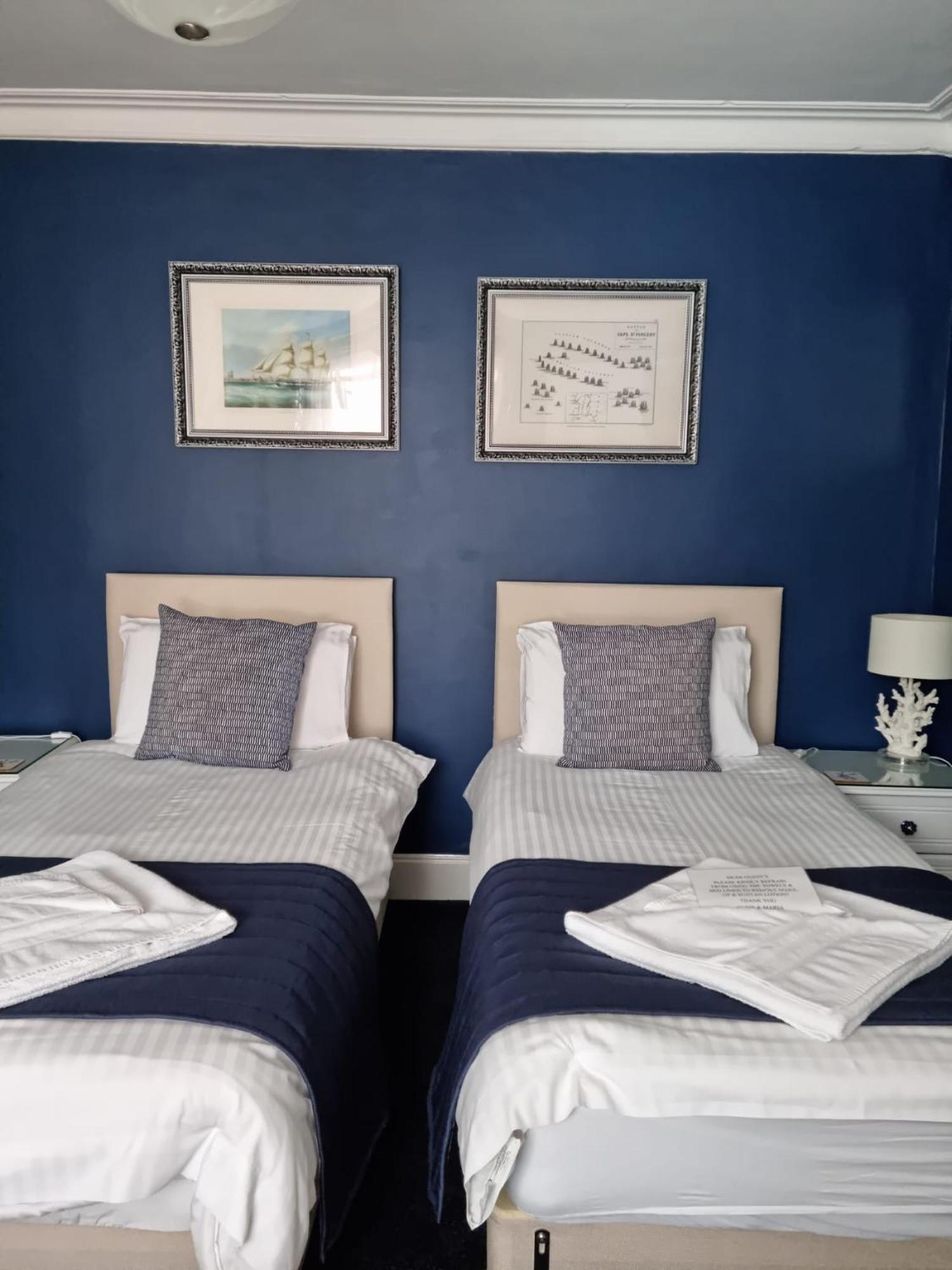 St Vincent Guest House Линтън Екстериор снимка