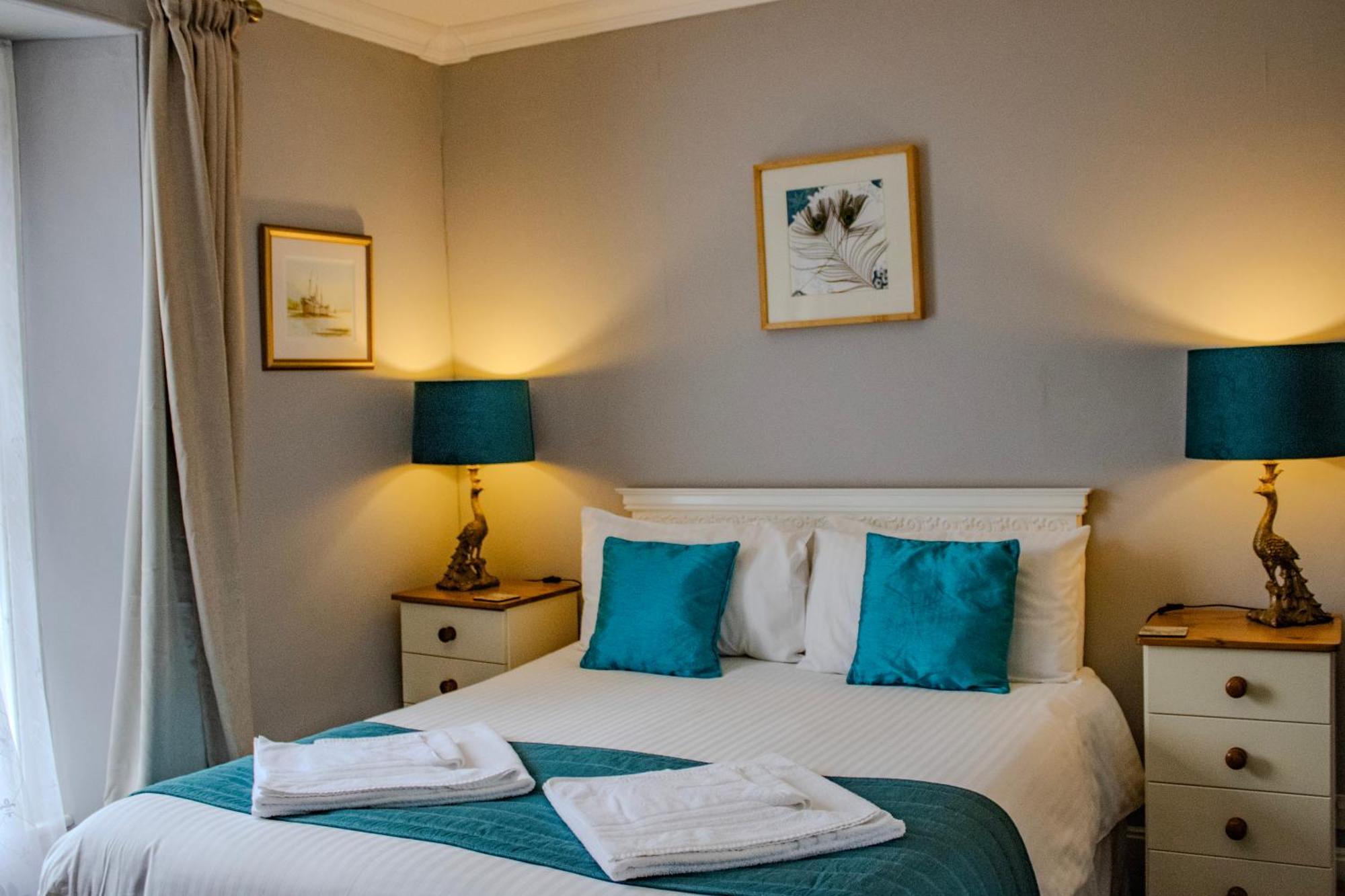 St Vincent Guest House Линтън Екстериор снимка