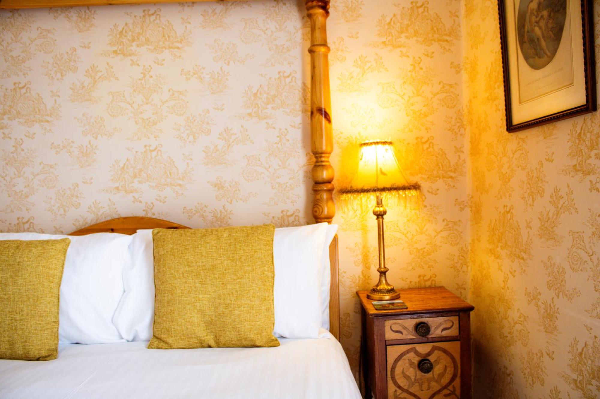 St Vincent Guest House Линтън Екстериор снимка