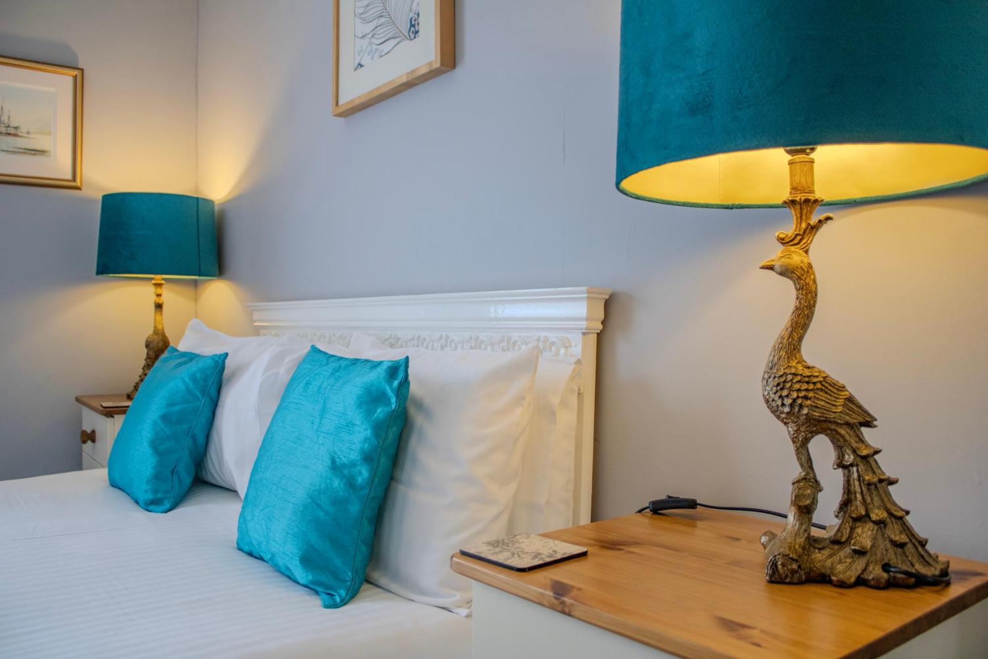 St Vincent Guest House Линтън Екстериор снимка
