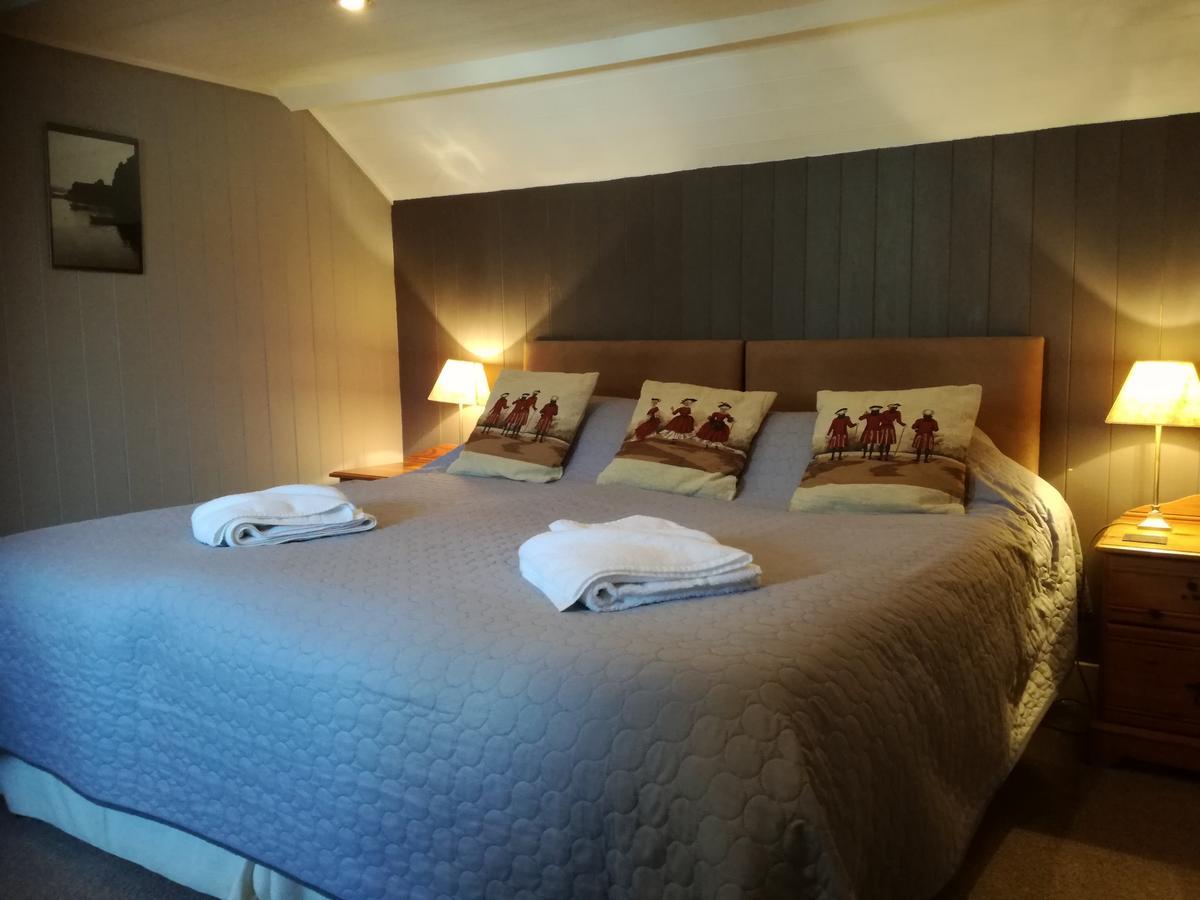 St Vincent Guest House Линтън Екстериор снимка